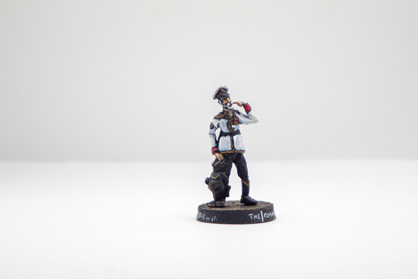 The Commodore & Darwin
